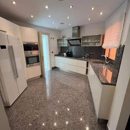 3 Bedroom On The Waterfront Puerto Banus * Marbella